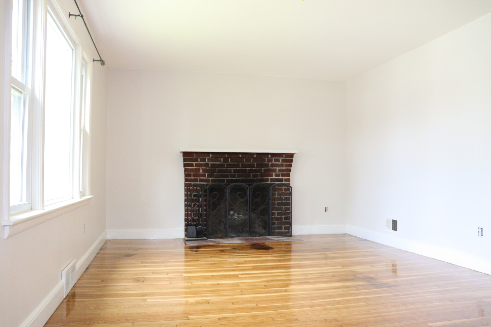 9 Louds Ave, Weymouth