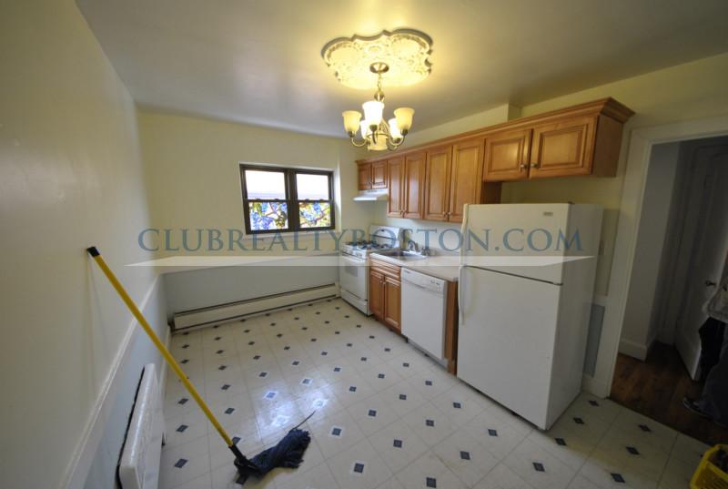 23 Beechcroft St, Oak Square