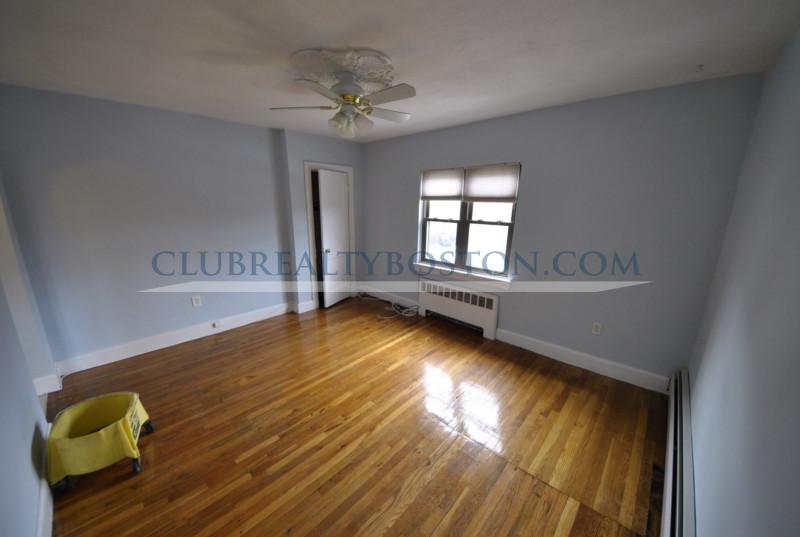 23 Beechcroft St, Oak Square