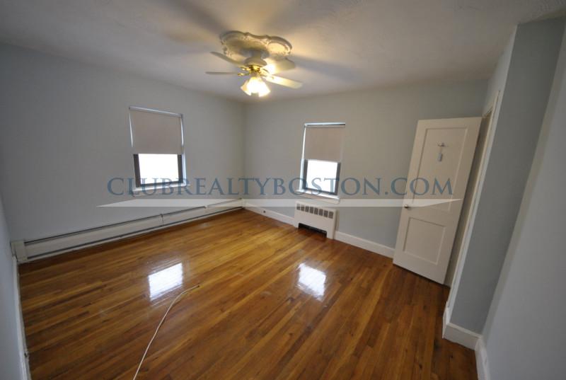 23 Beechcroft St, Oak Square