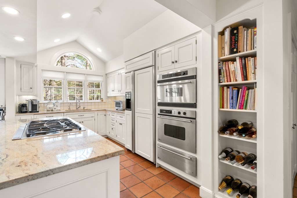 124 Rangeley Rd, Chestnut Hill