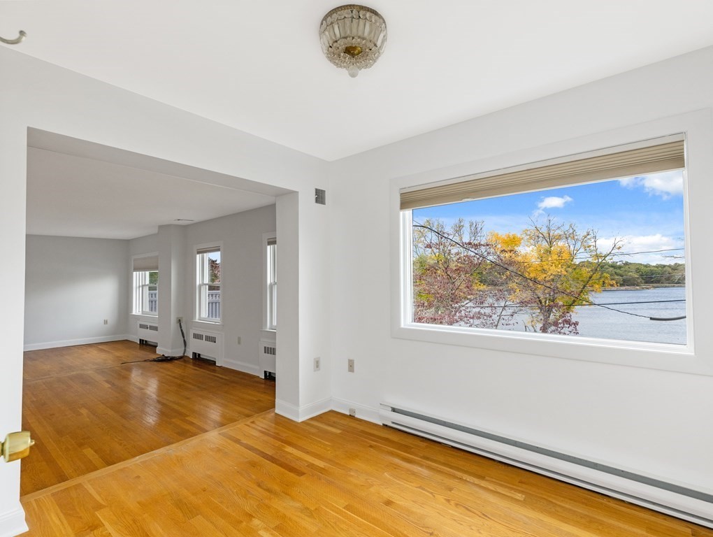 82 Beacon St, Chestnut Hill