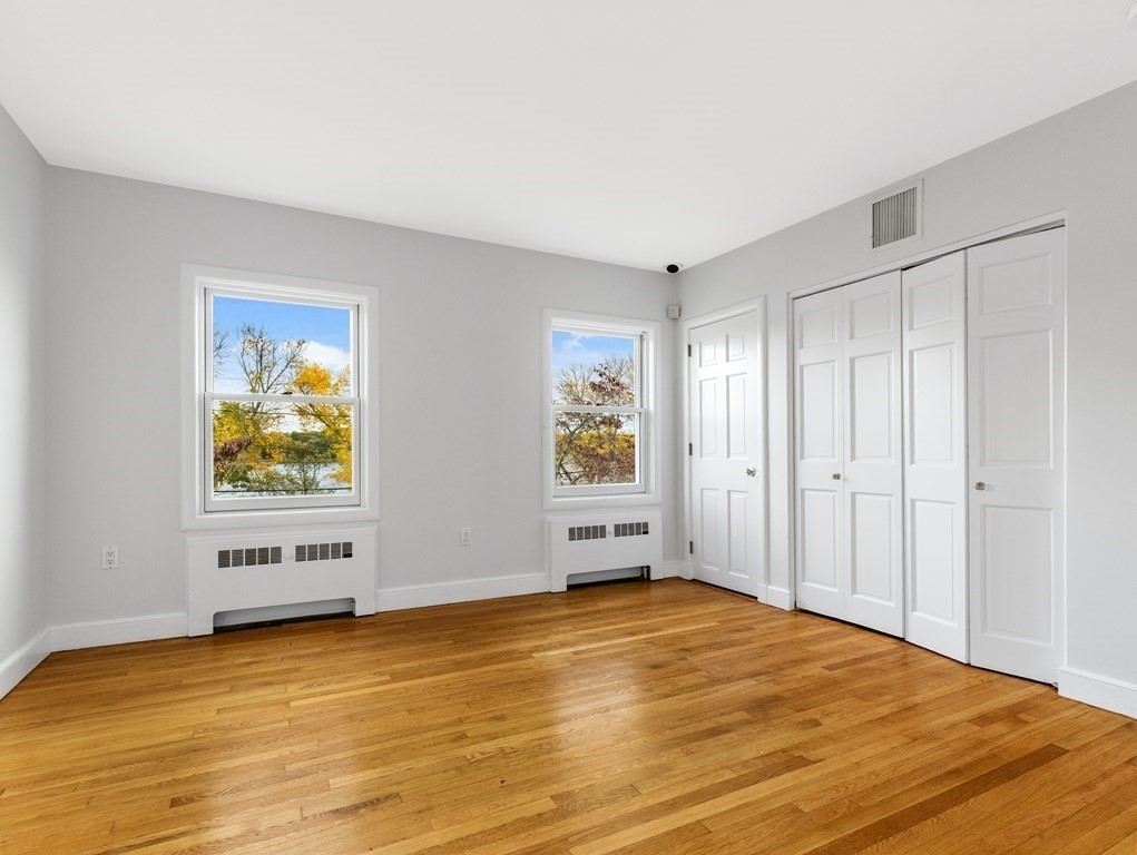 82 Beacon St, Chestnut Hill