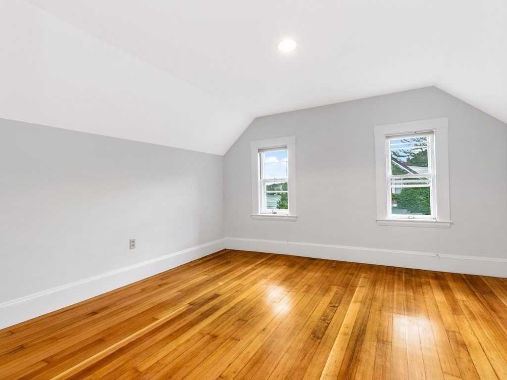 82 Beacon St, Chestnut Hill