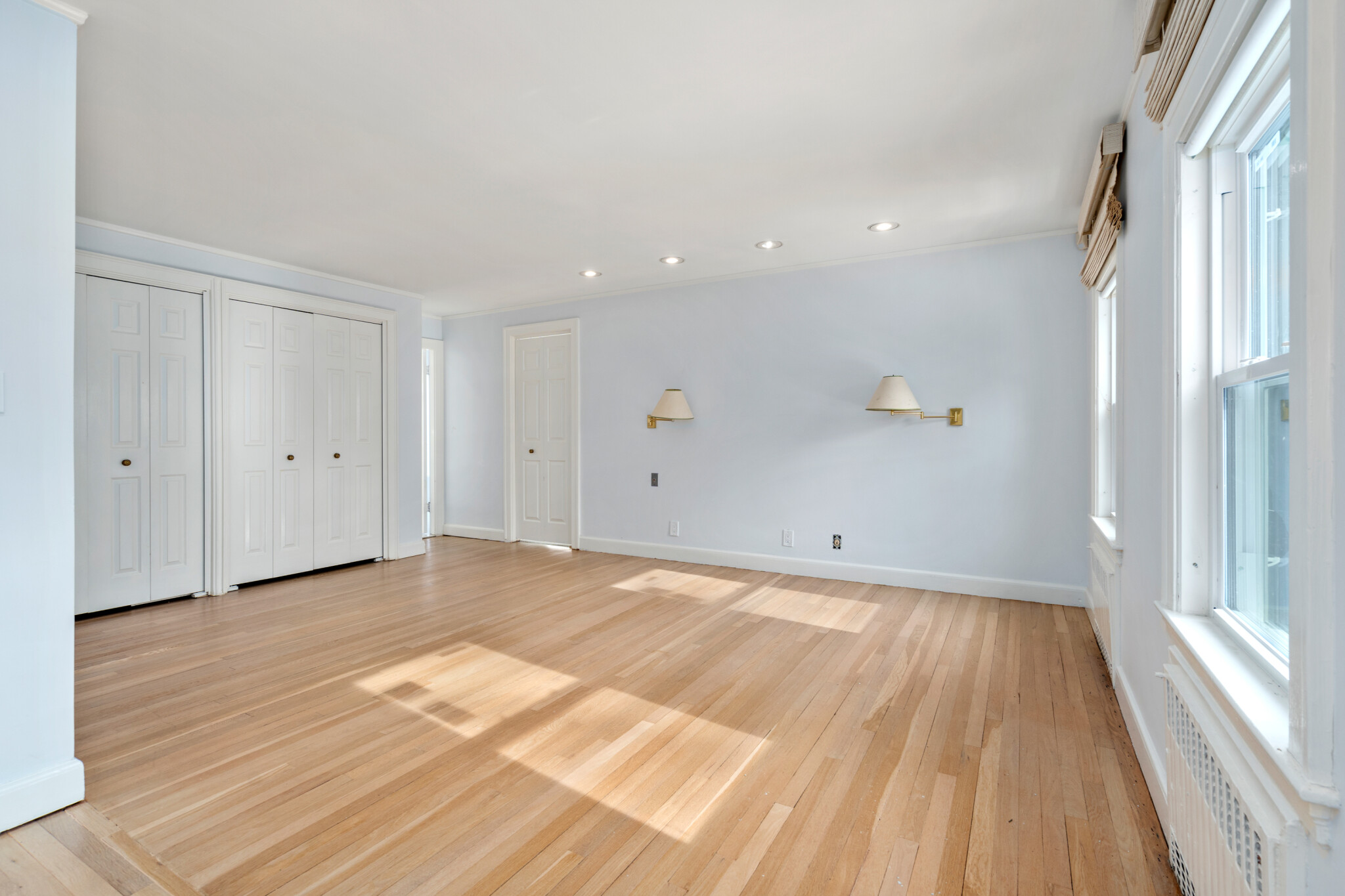 124 Rangeley Rd, Chestnut Hill