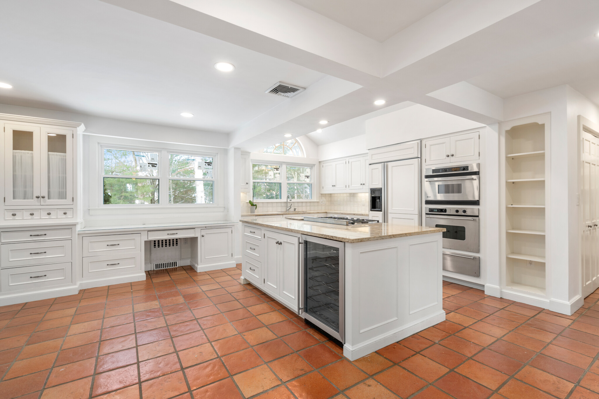 124 Rangeley Rd, Chestnut Hill