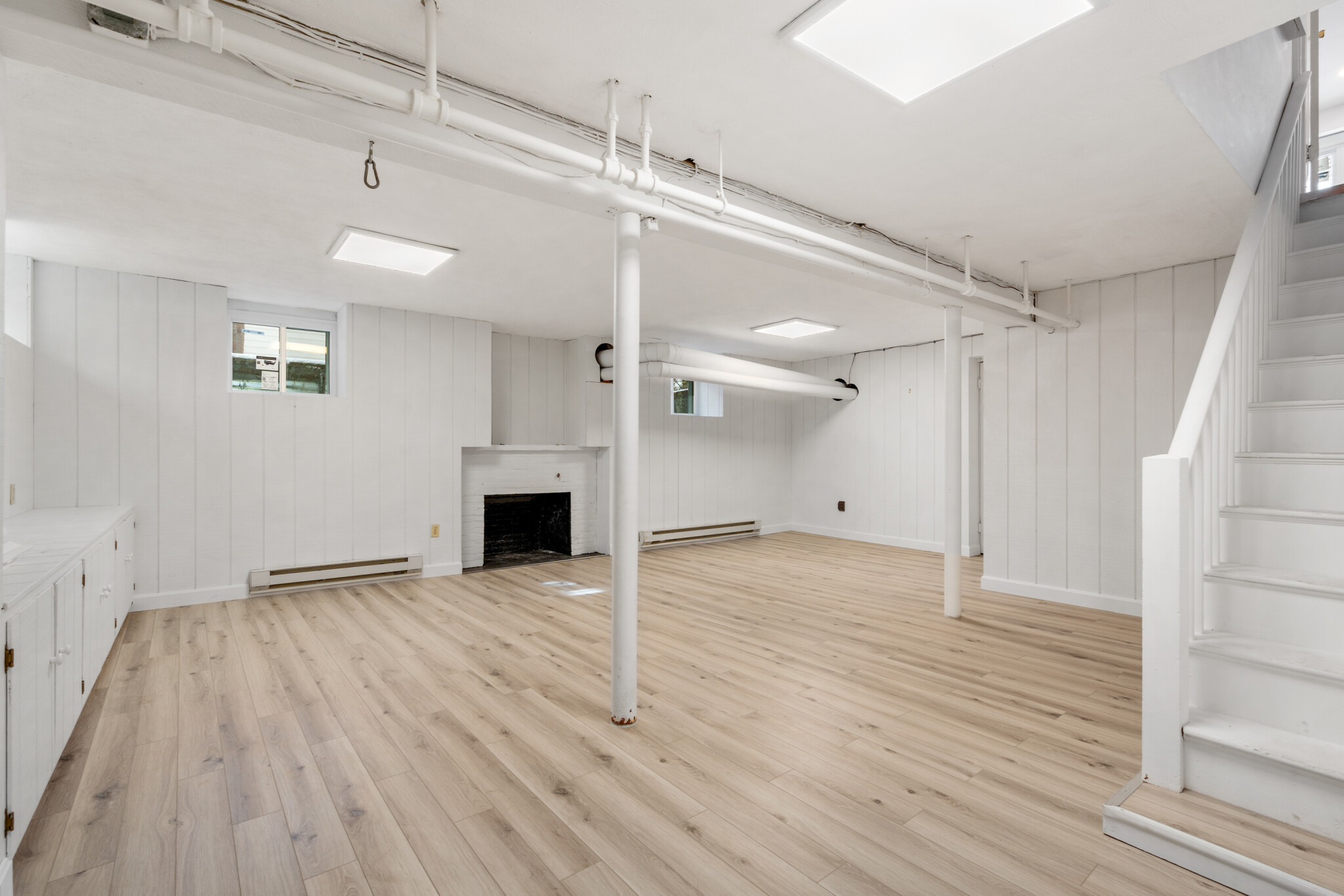 124 Rangeley Rd, Chestnut Hill