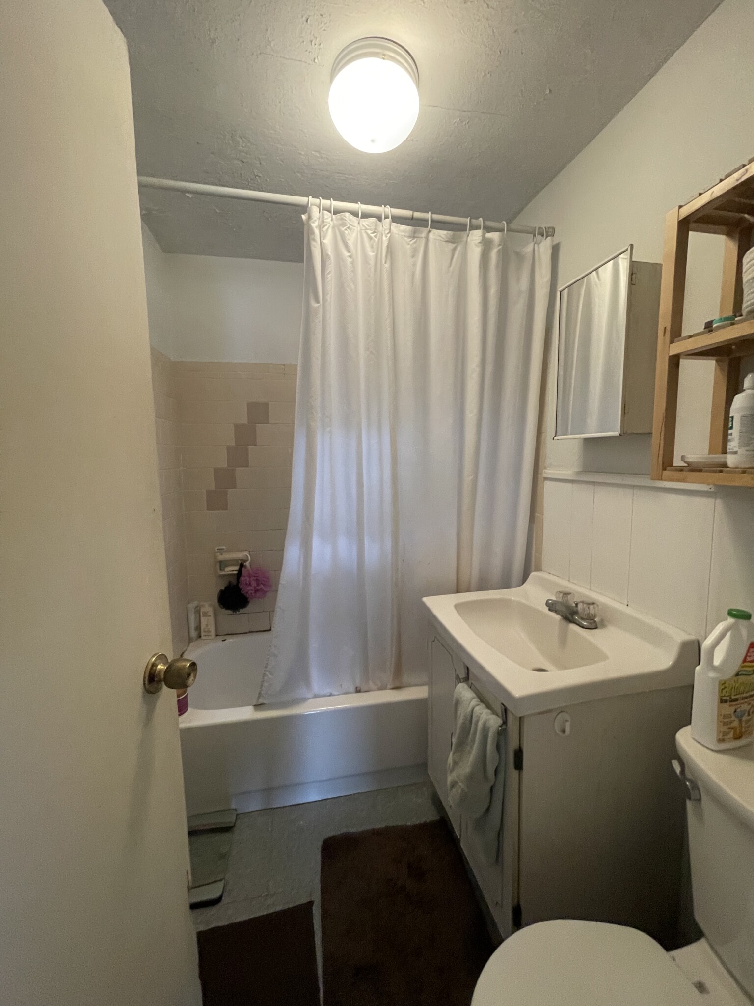 94 Boston Ave, East Somerville