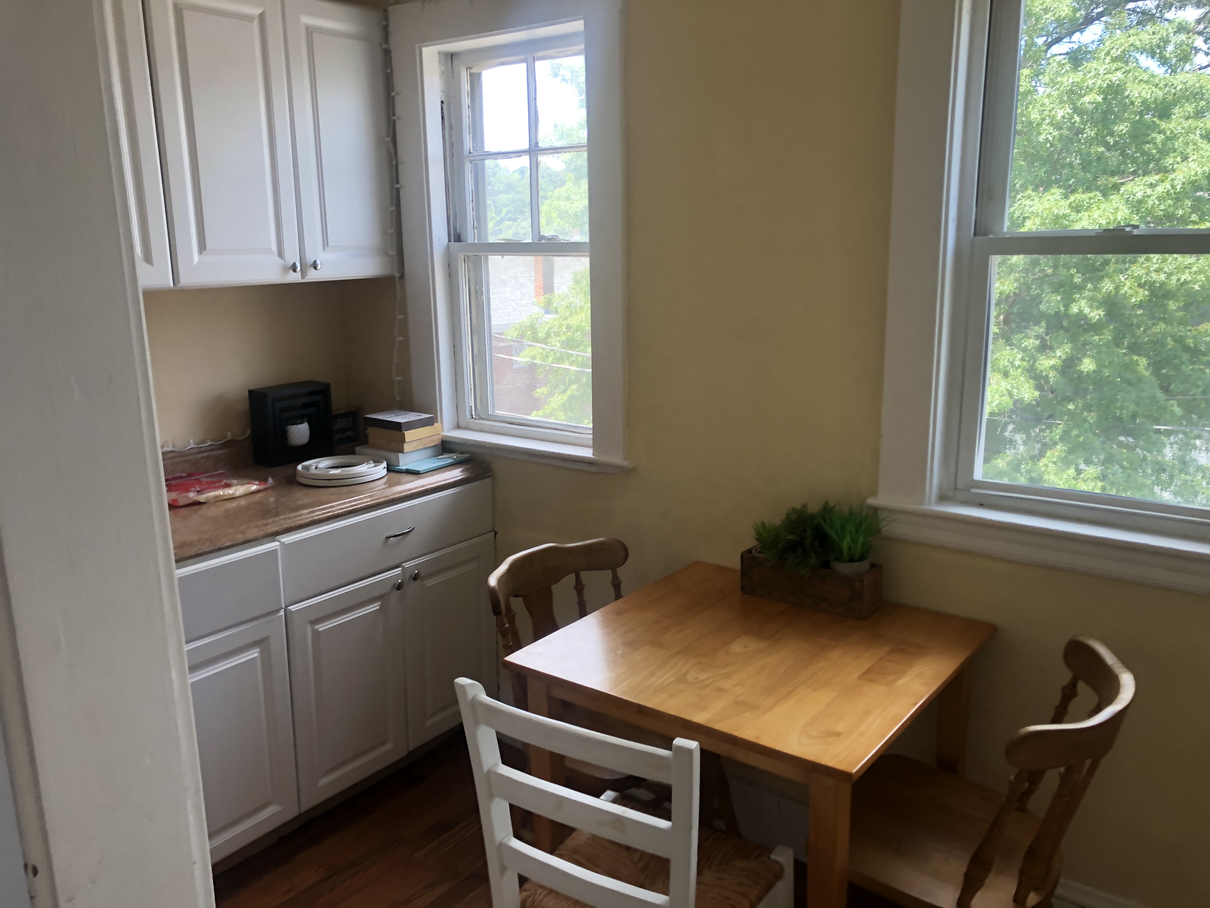 4 bed, 1 bath apartment for rent at 28 Claymoss Rd Unit 3, Brighton — photo 14 of 14