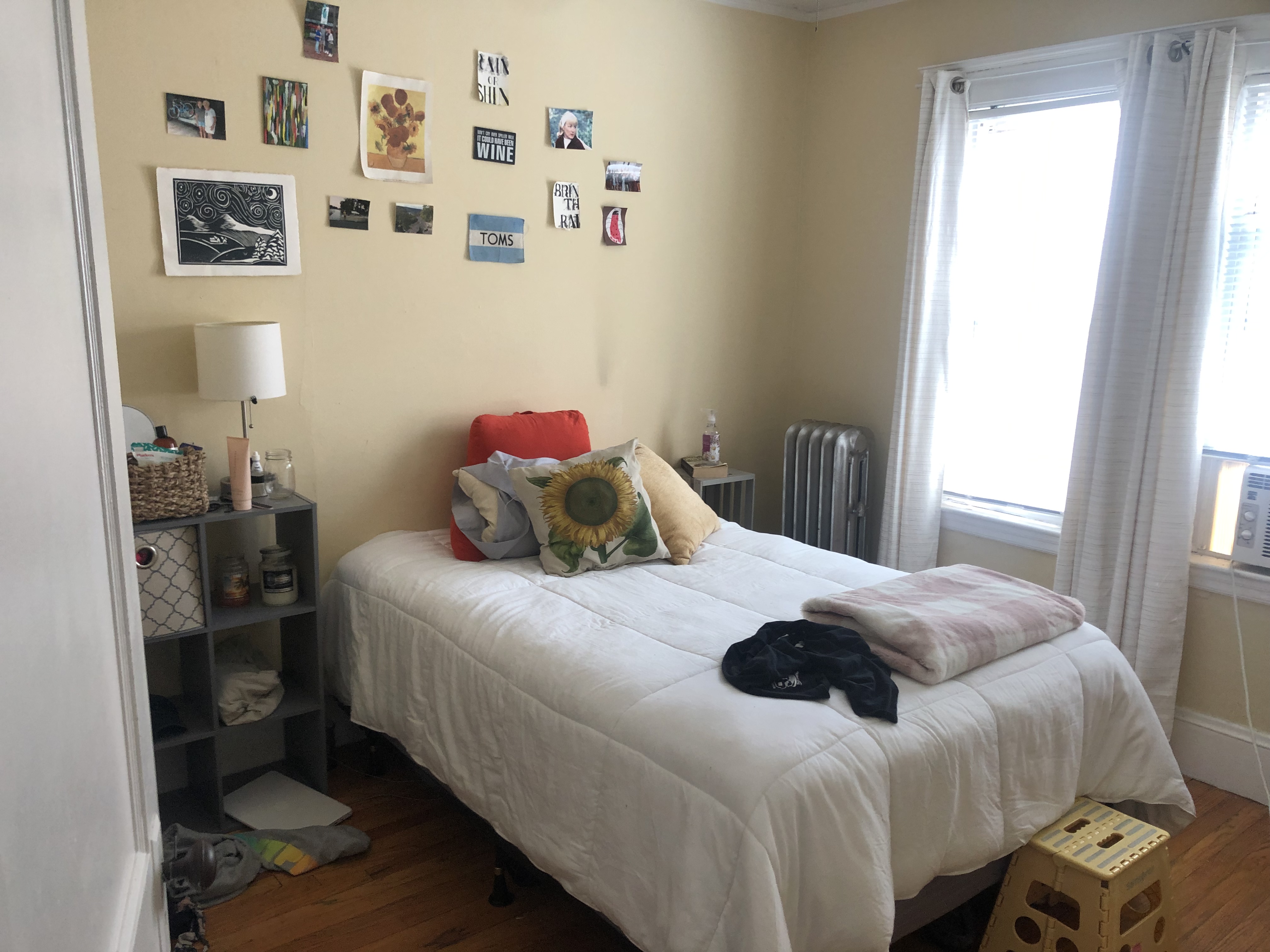 4 bed, 1 bath apartment for rent at 28 Claymoss Rd Unit 3, Brighton — photo 13 of 14