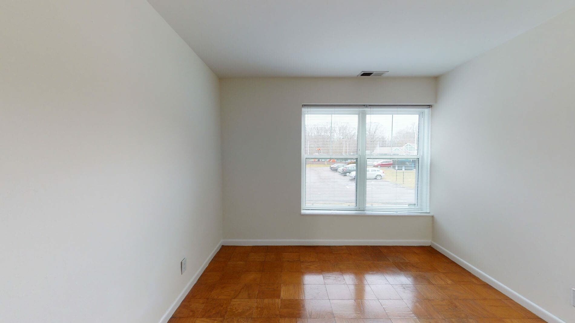 2 Beds, 1 Bath apartment in Norwood for $2,140