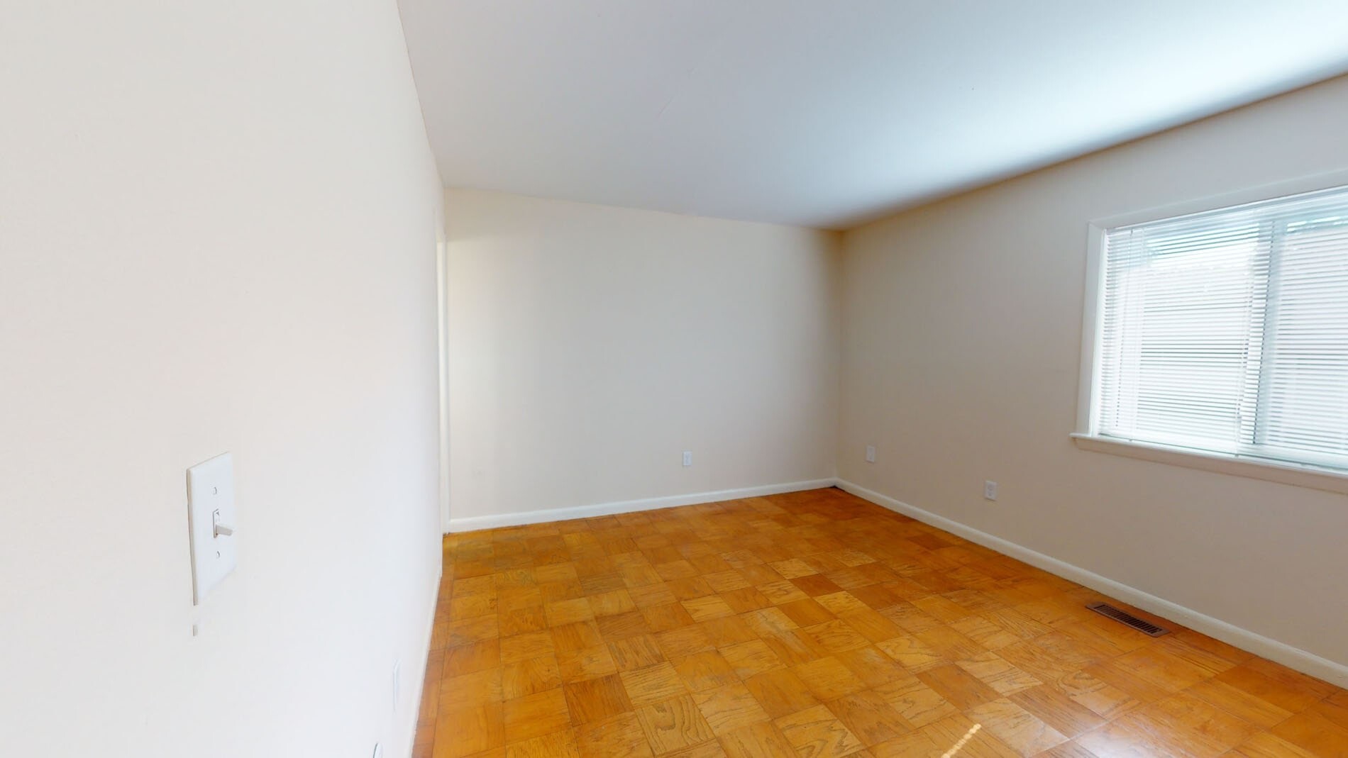 624 Walpole St, Norwood