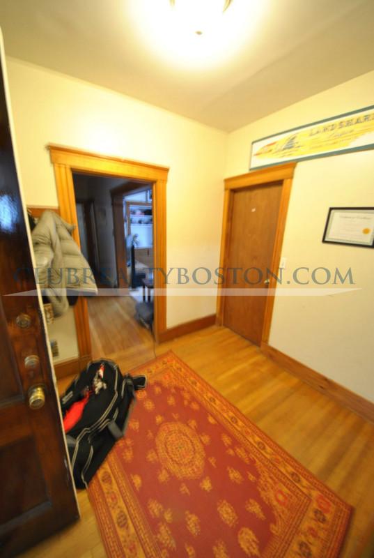https://ygl-photos.s3.us-west-004.backblazeb2.com/1310970.jpg
