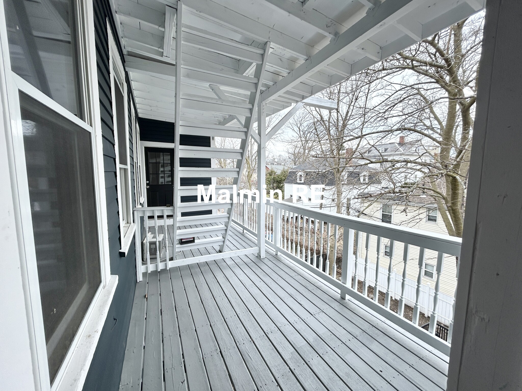 22 Wakalluh St, Roxbury