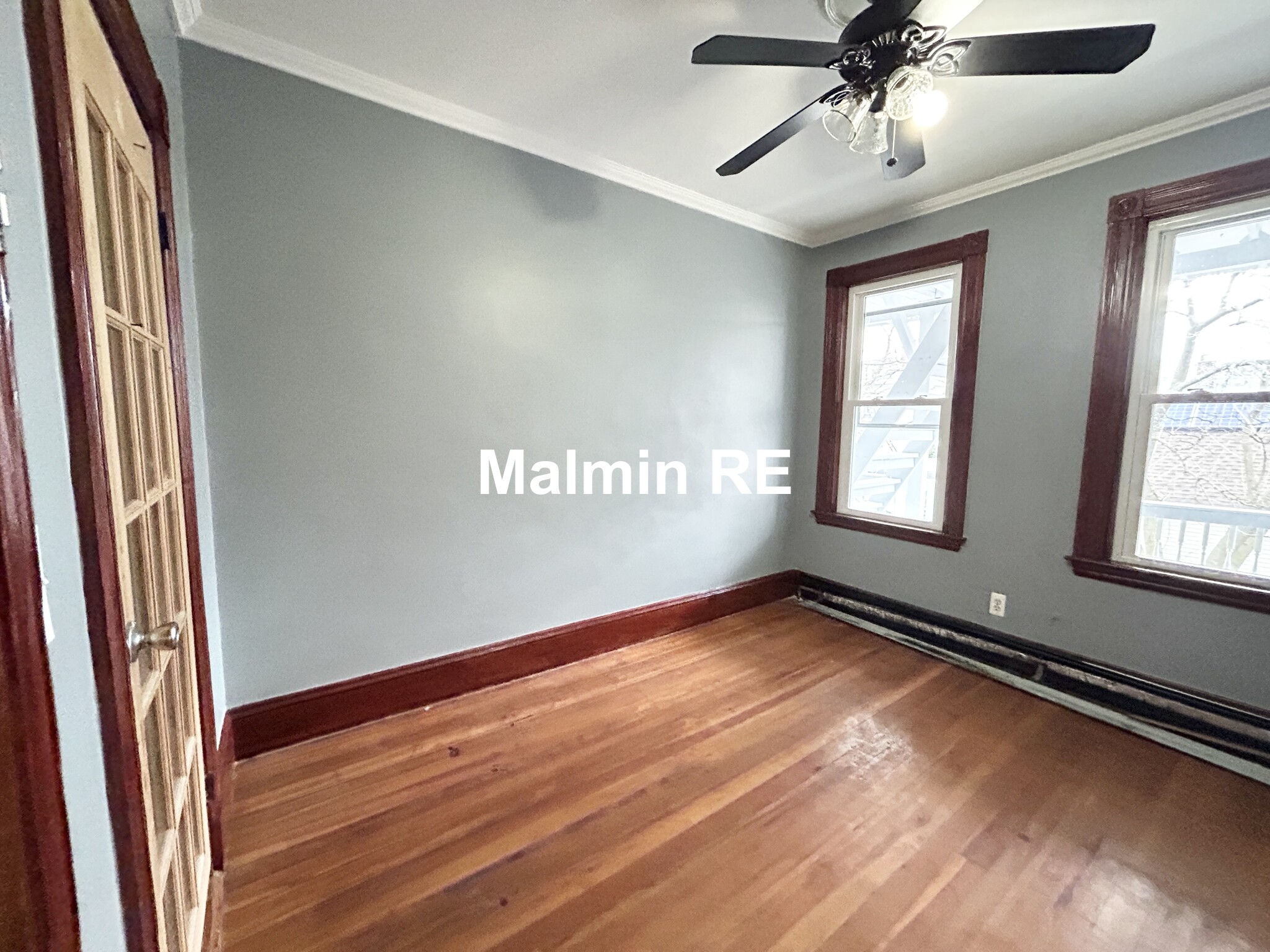 22 Wakalluh St, Roxbury