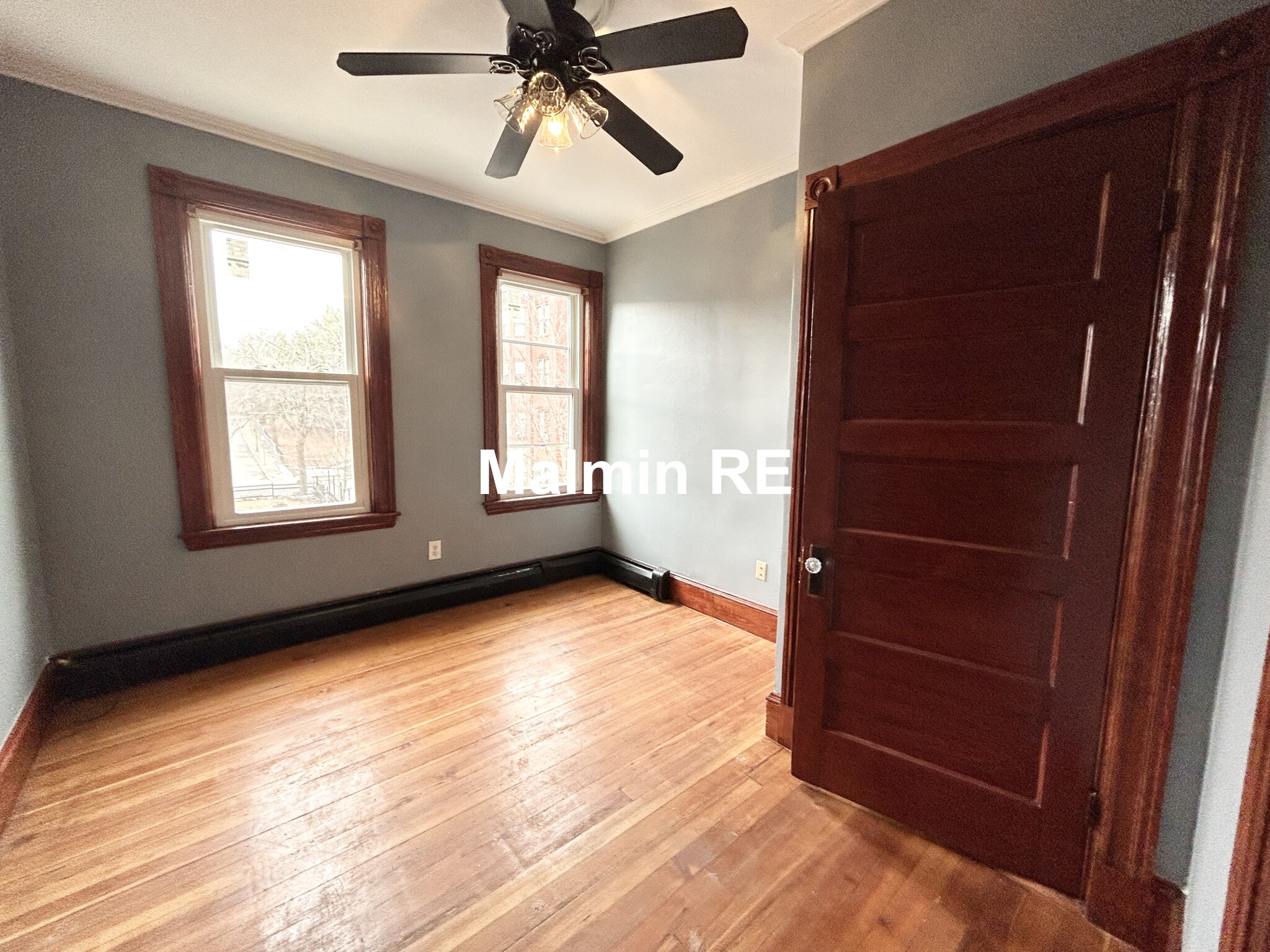 22 Wakalluh St, Roxbury