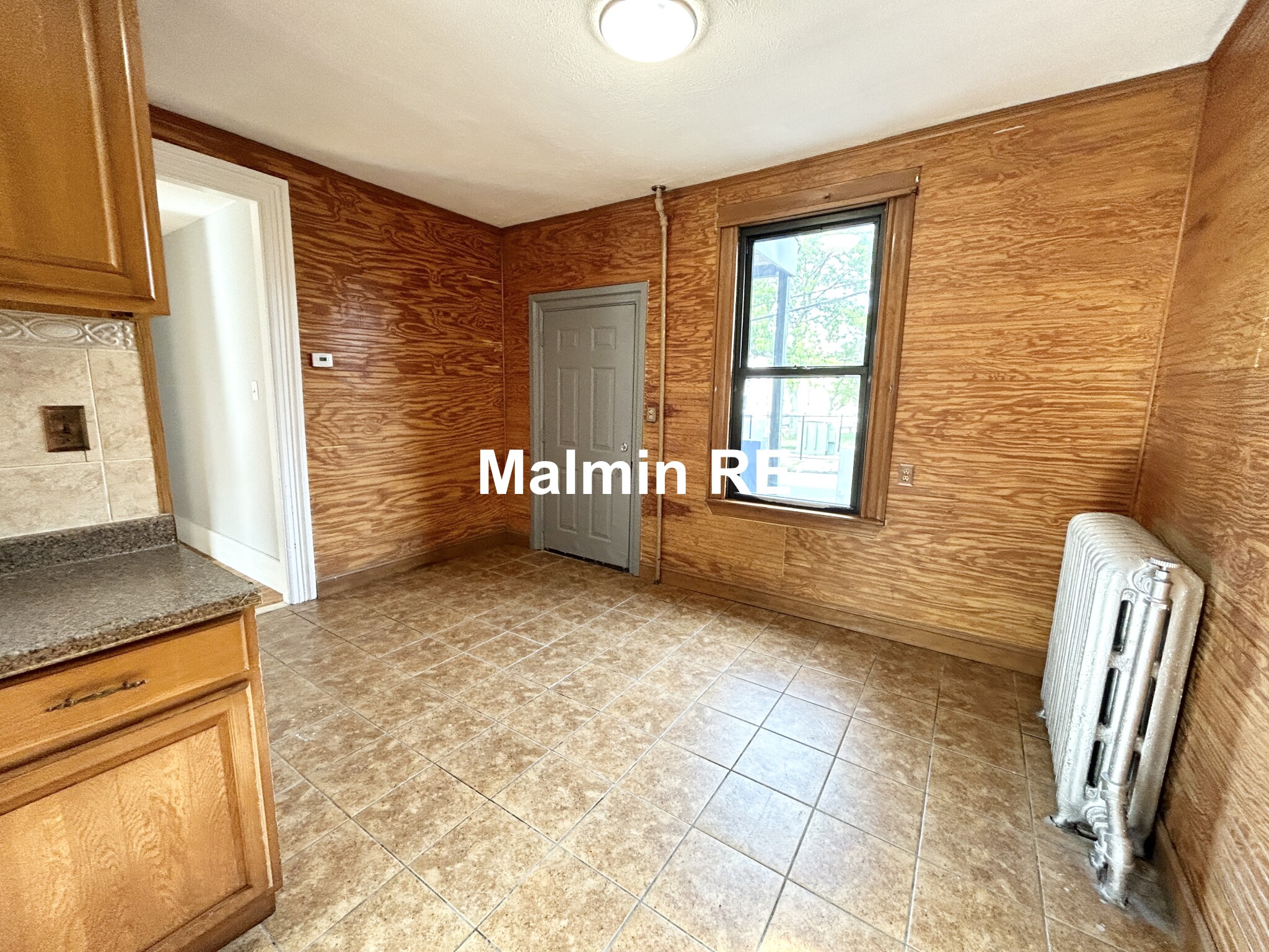 32 Howard Ave, Dorchester