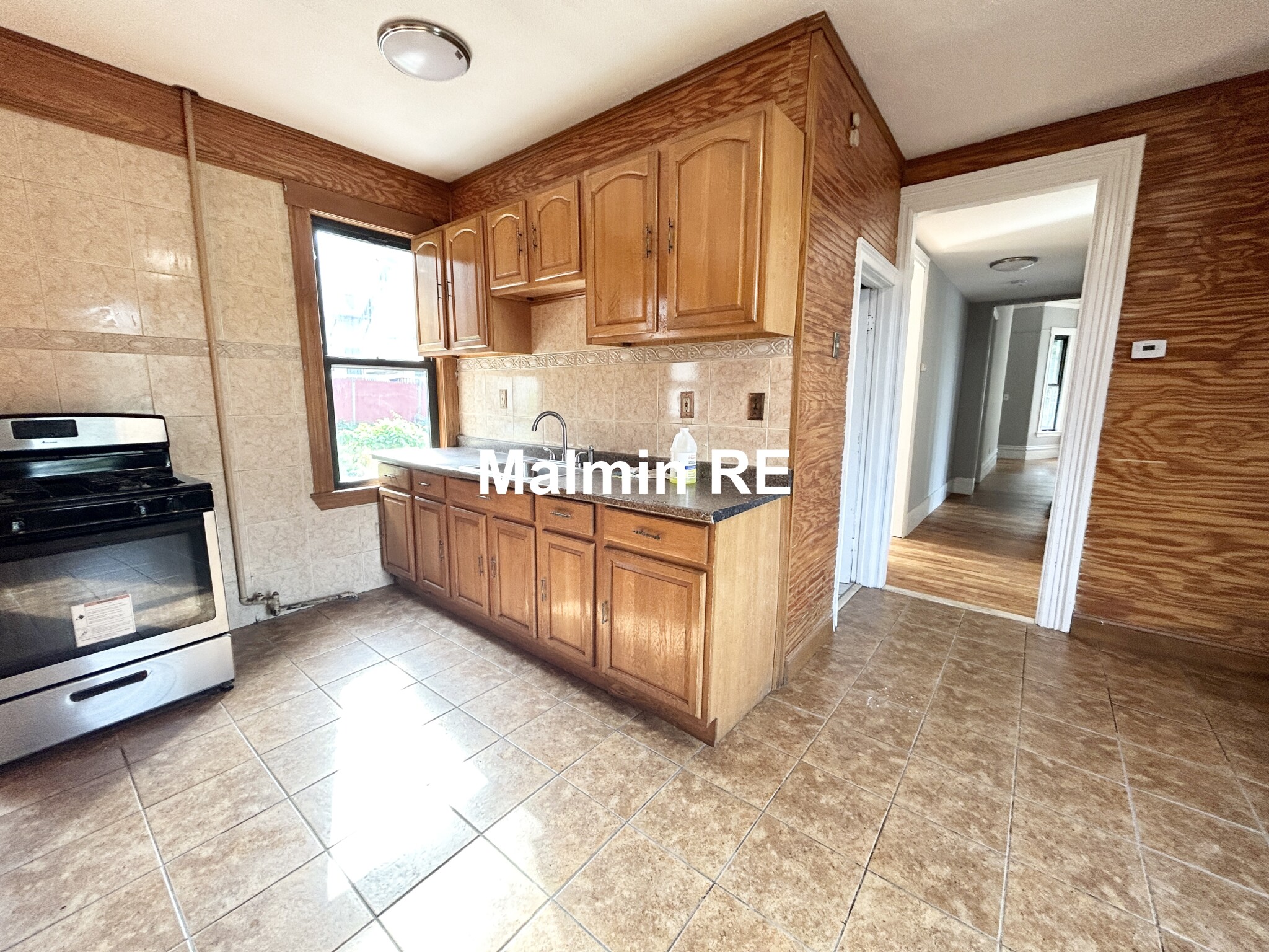 32 Howard Ave, Dorchester