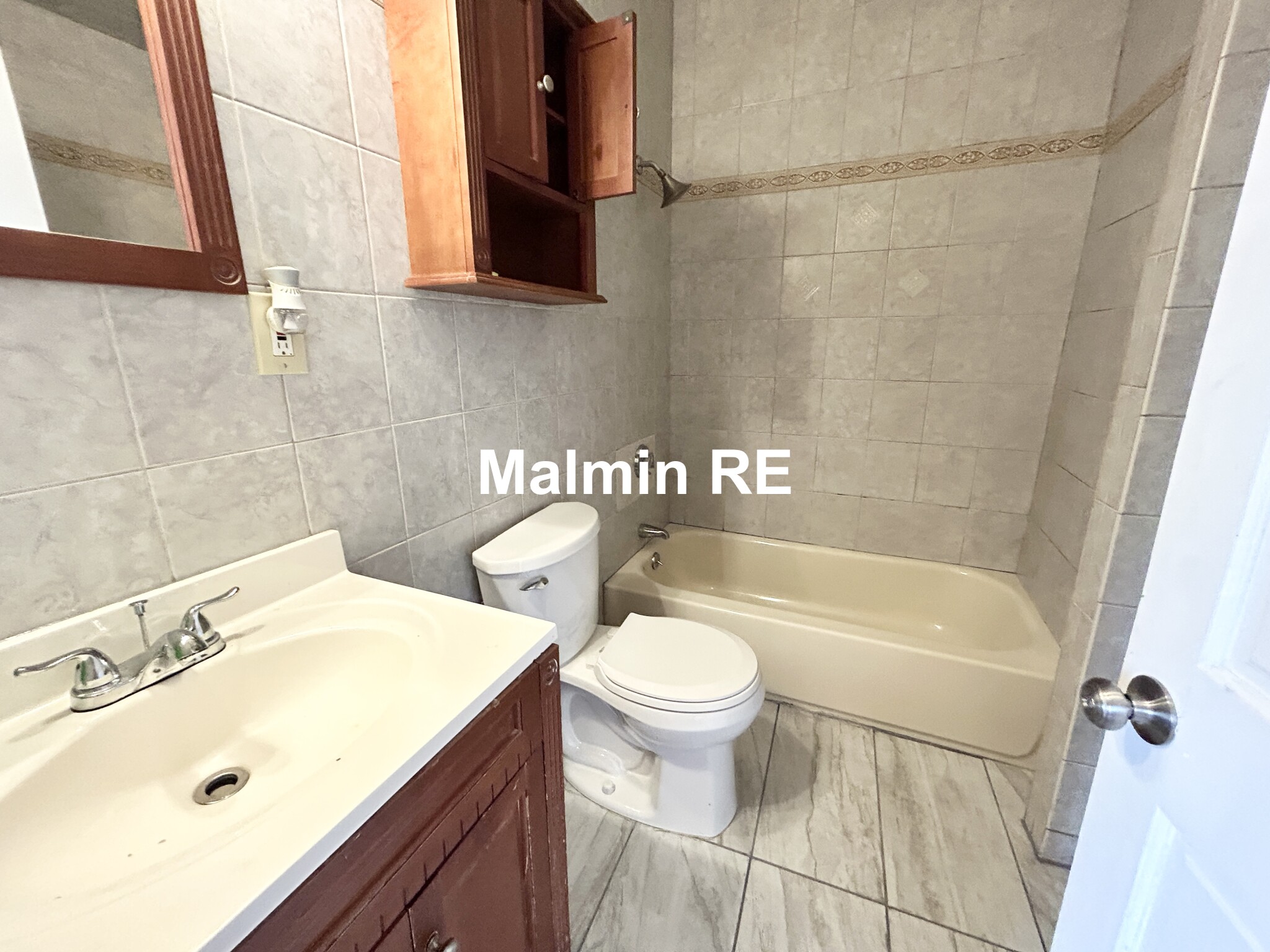 32 Howard Ave, Dorchester