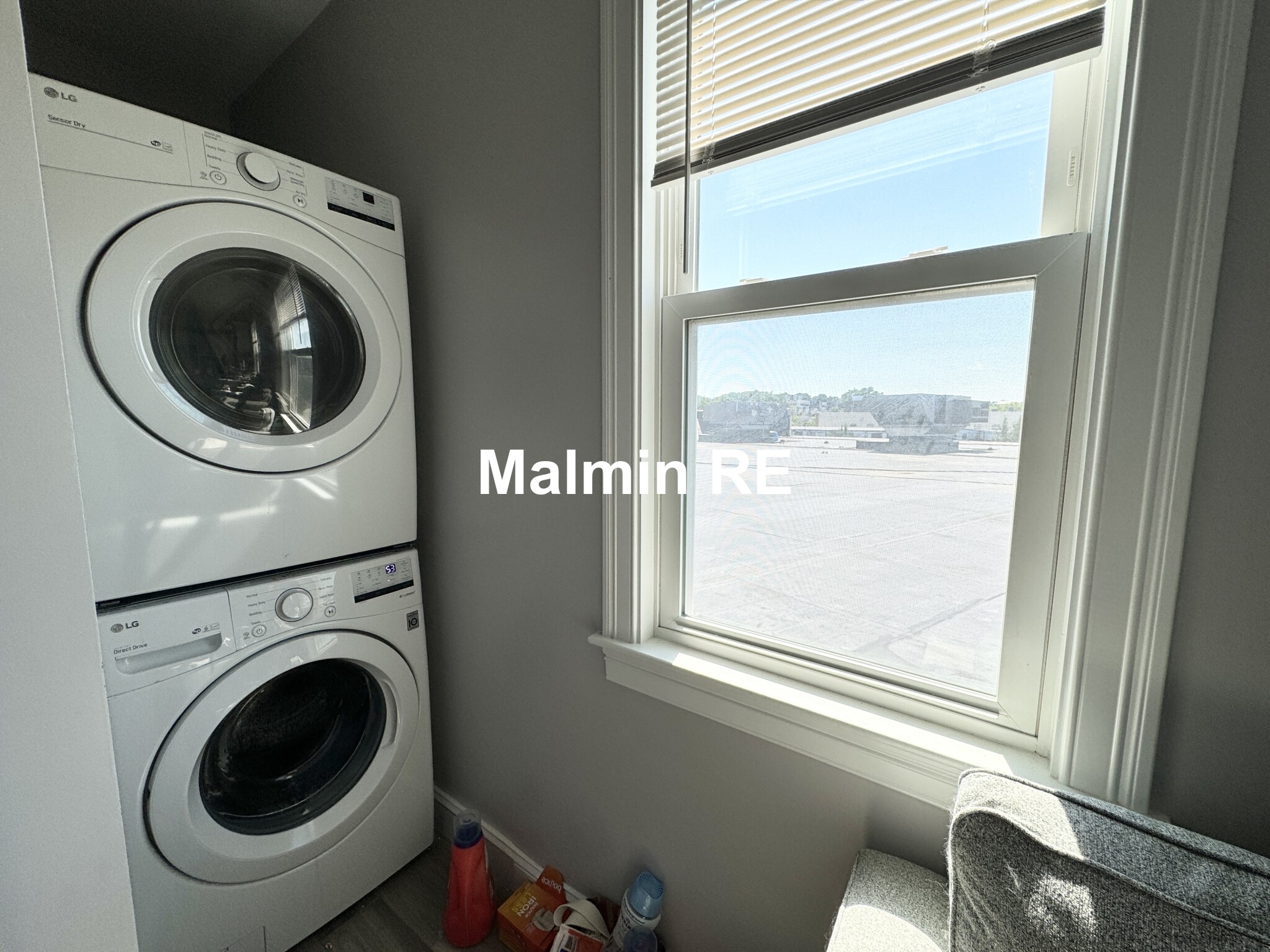 17 Harvard Ter, Allston