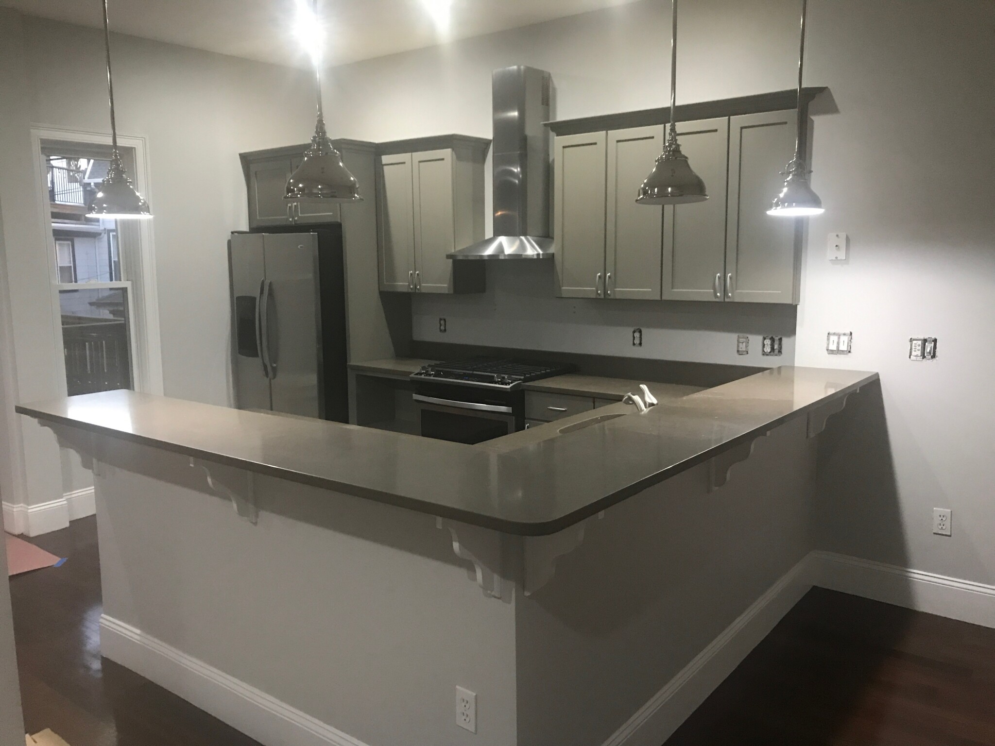 13 Mercer St, South Boston