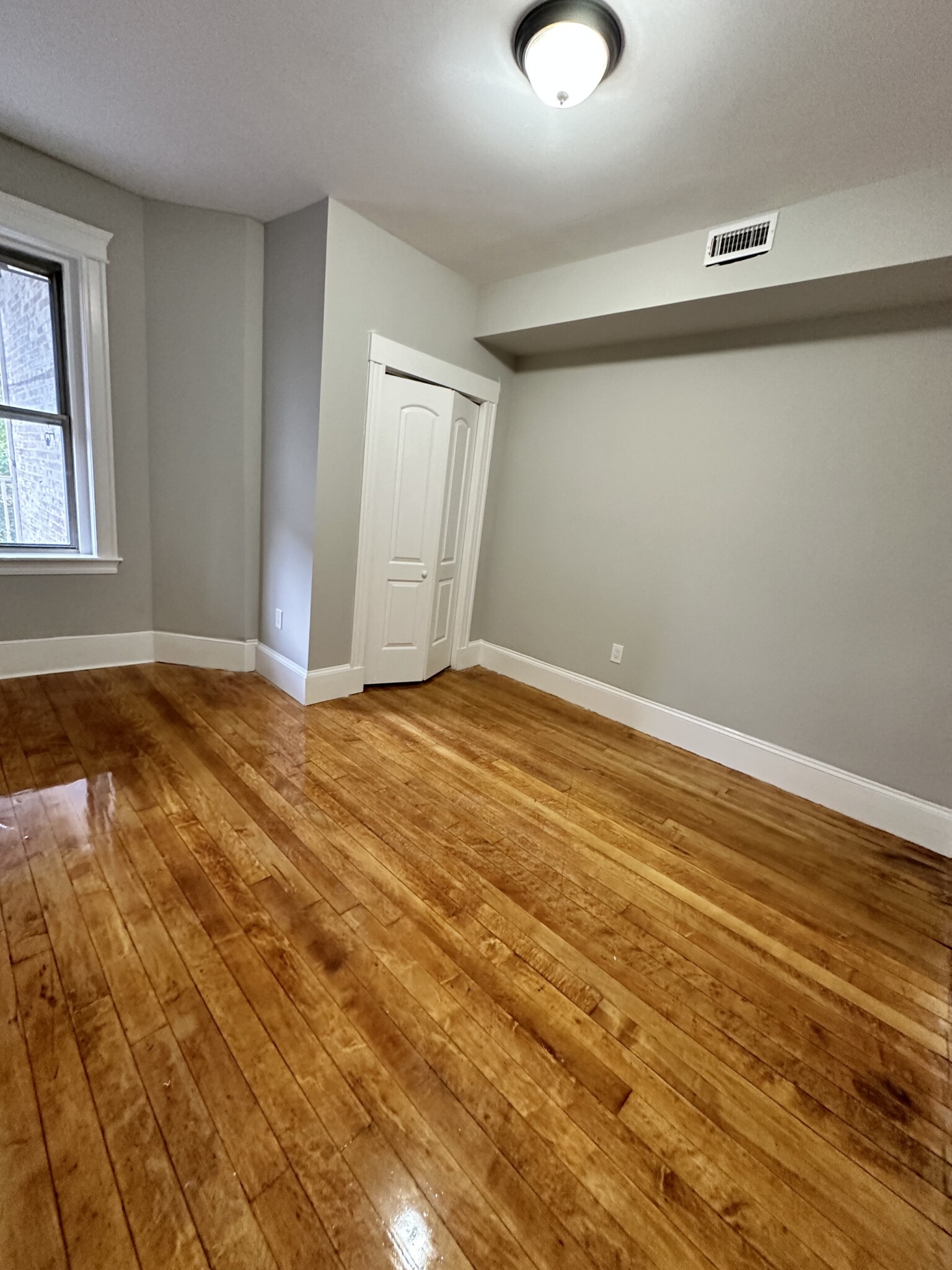 8 Kilsyth Rd, Brighton