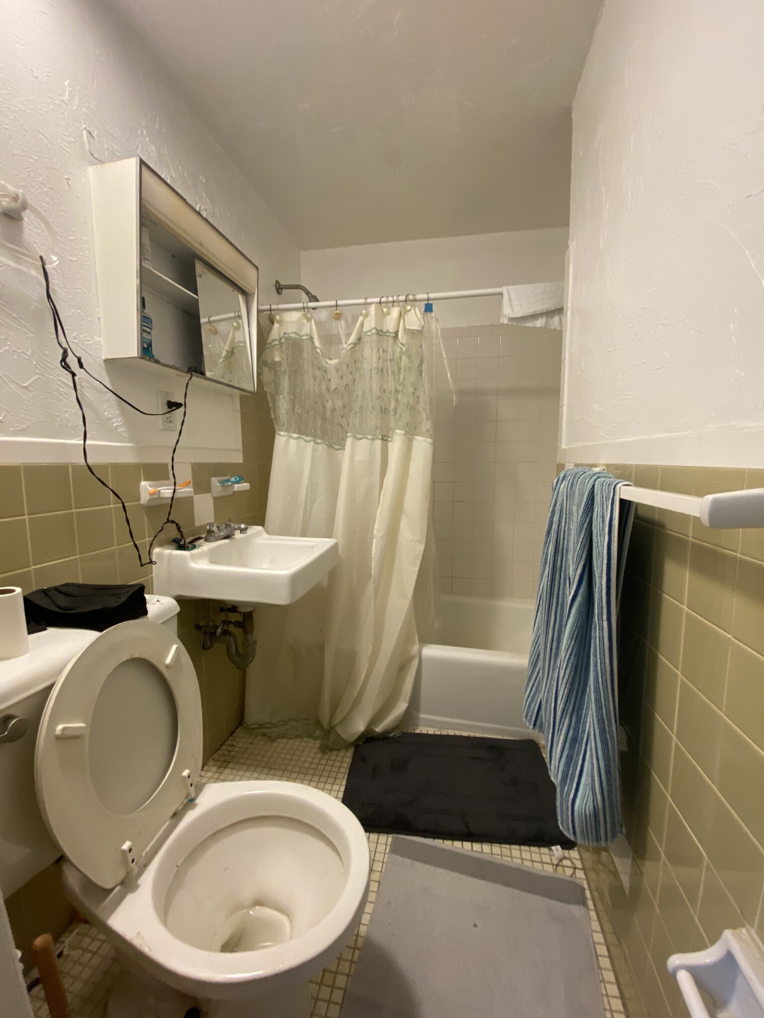 28 Huntington Ave, Brighton