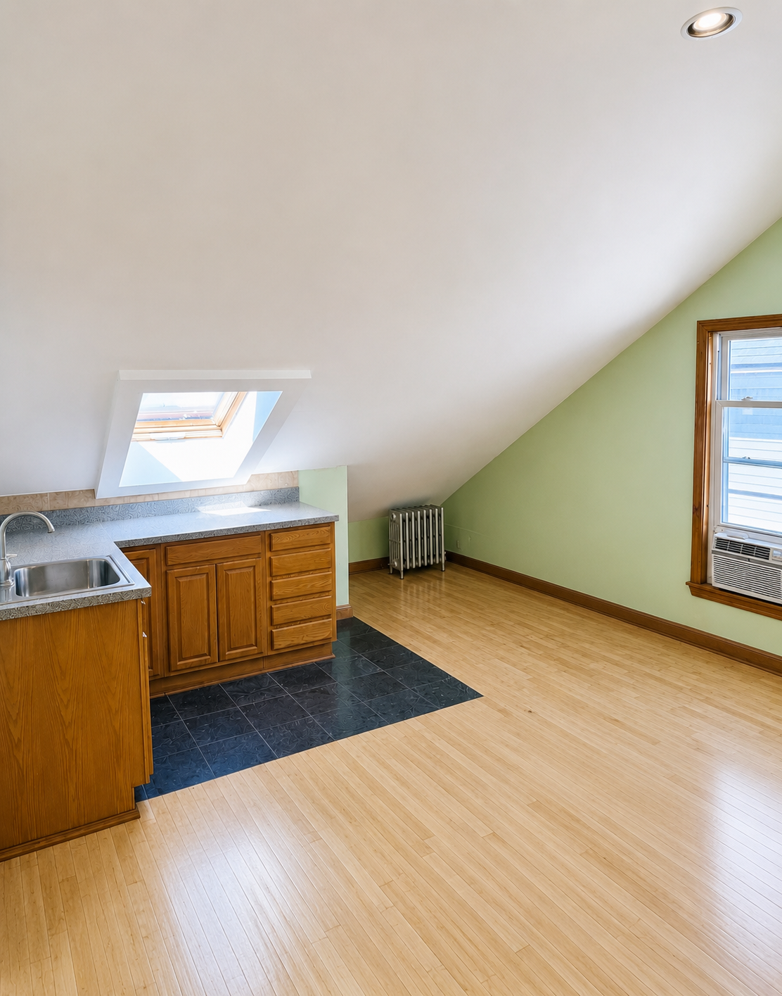 Photos of apartment on Washington St.,Boston MA 02135