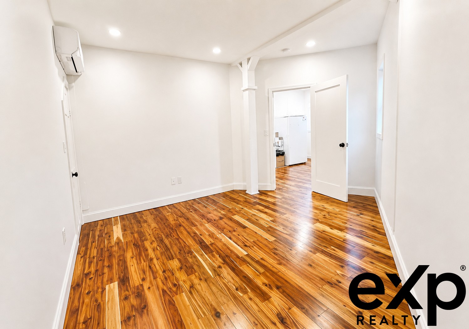 303 Carter St.