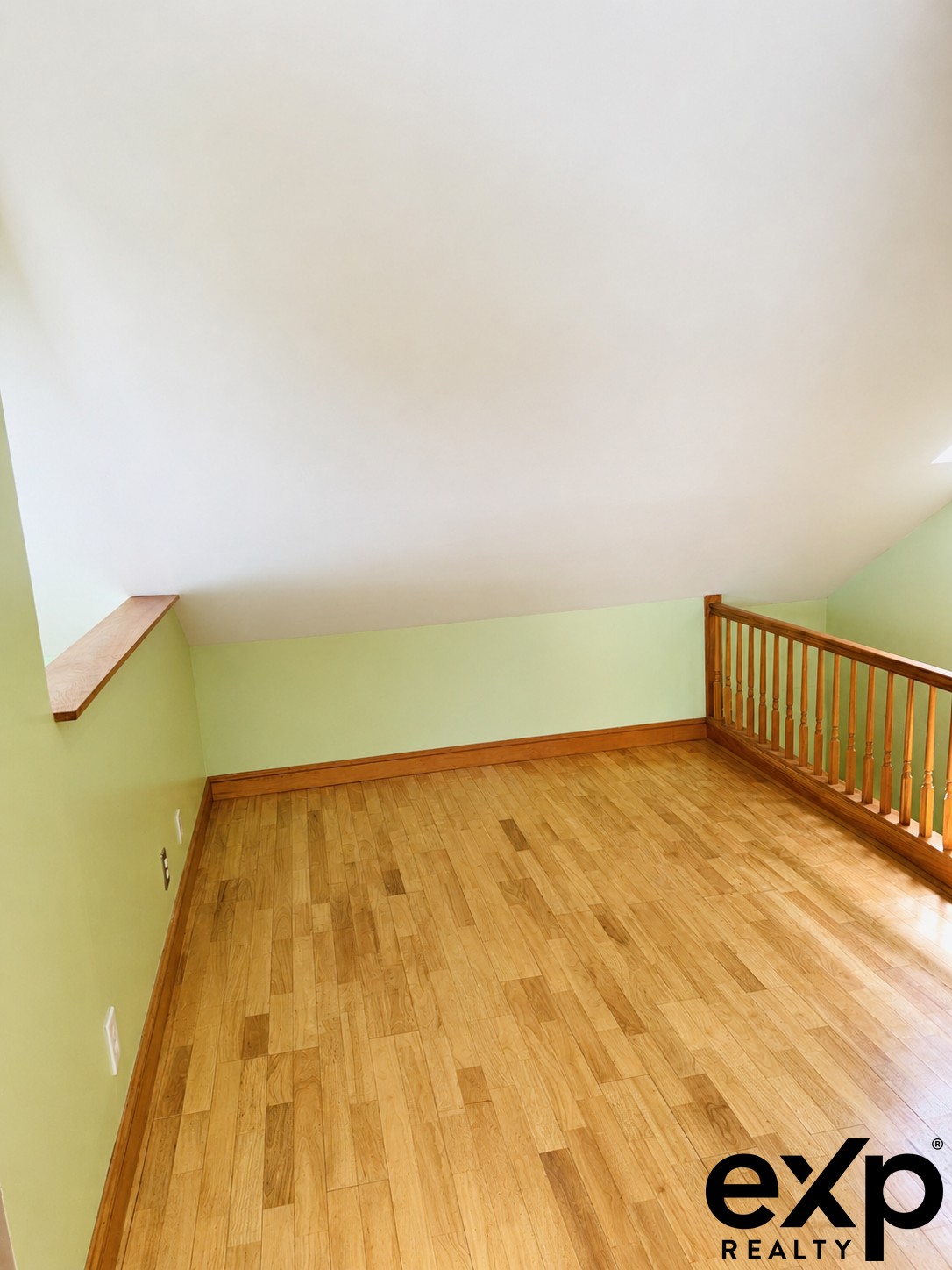 Photos of apartment on Union St.,Boston MA 02135