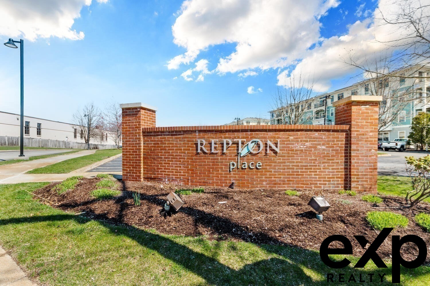 Photos of apartment on Repton Cir.,Watertown MA 02472