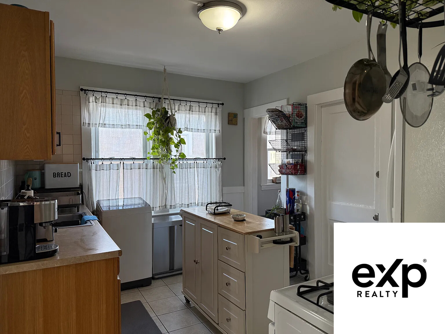 Photos of apartment on Granfield Ave.,Boston MA 02131