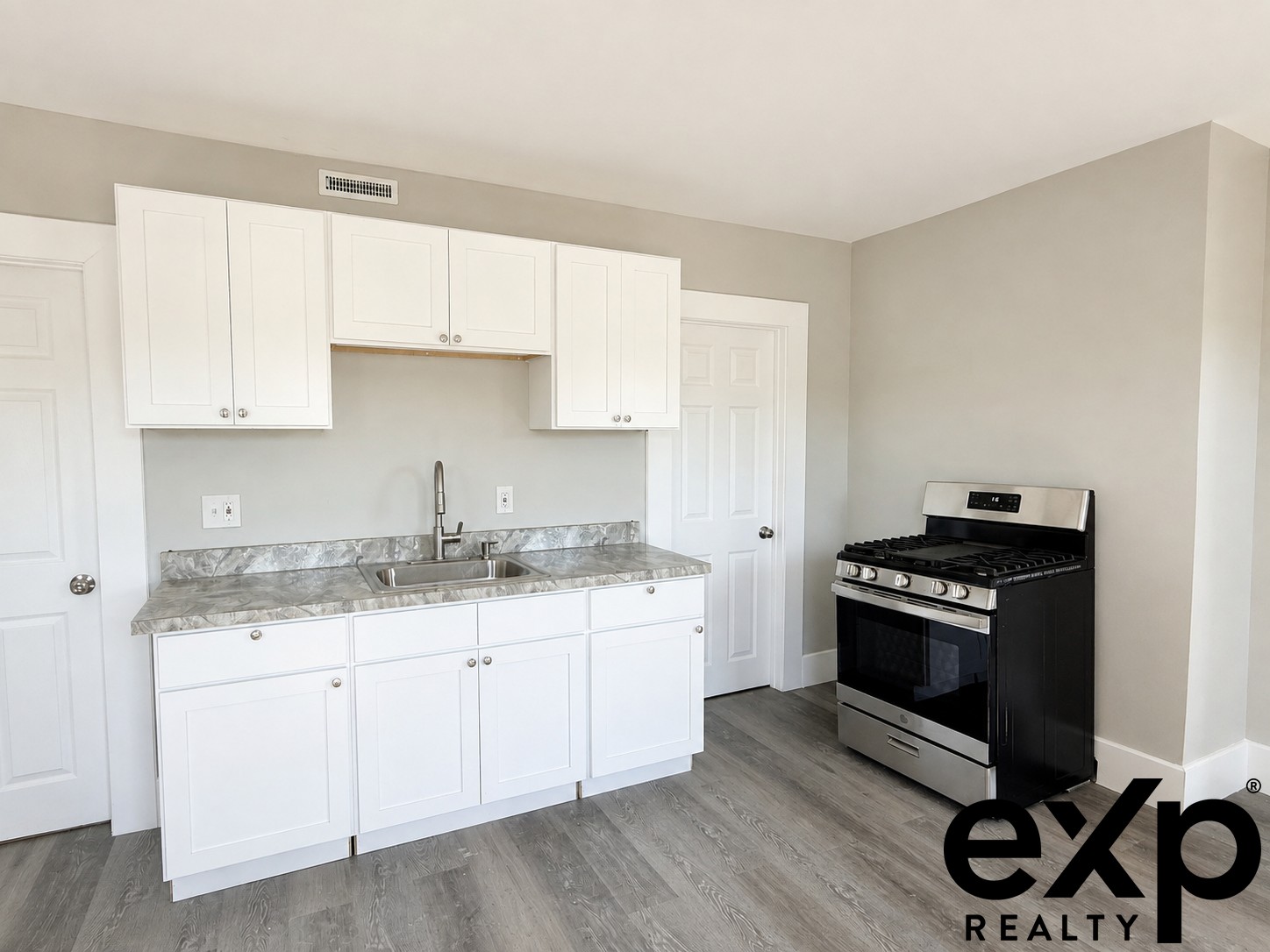 Photo 3 of Carew St. Unit 2