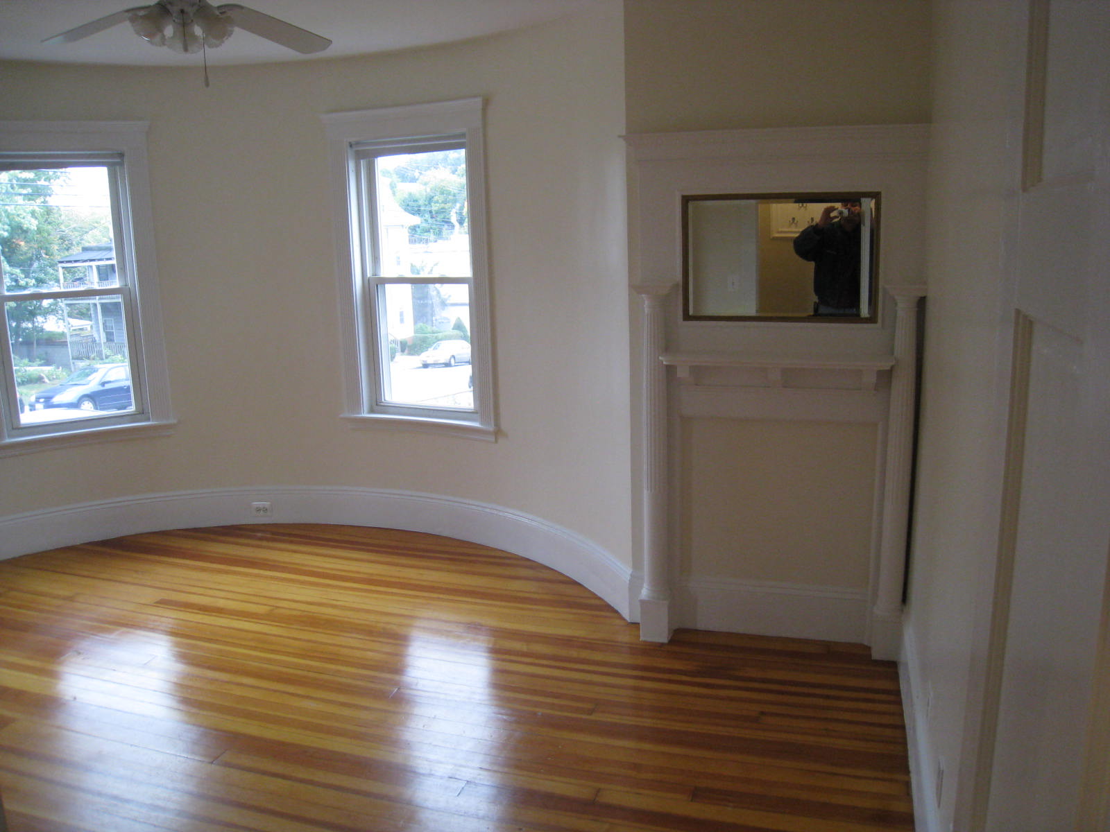 3 bed, 1 bath apartment for rent at 18 Bigelow St Unit 2, Brighton — photo 2 of 10
