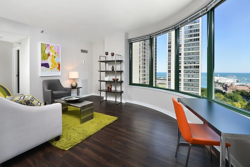 420 East Ohio, Chicago, IL - 3,516 USD/ month