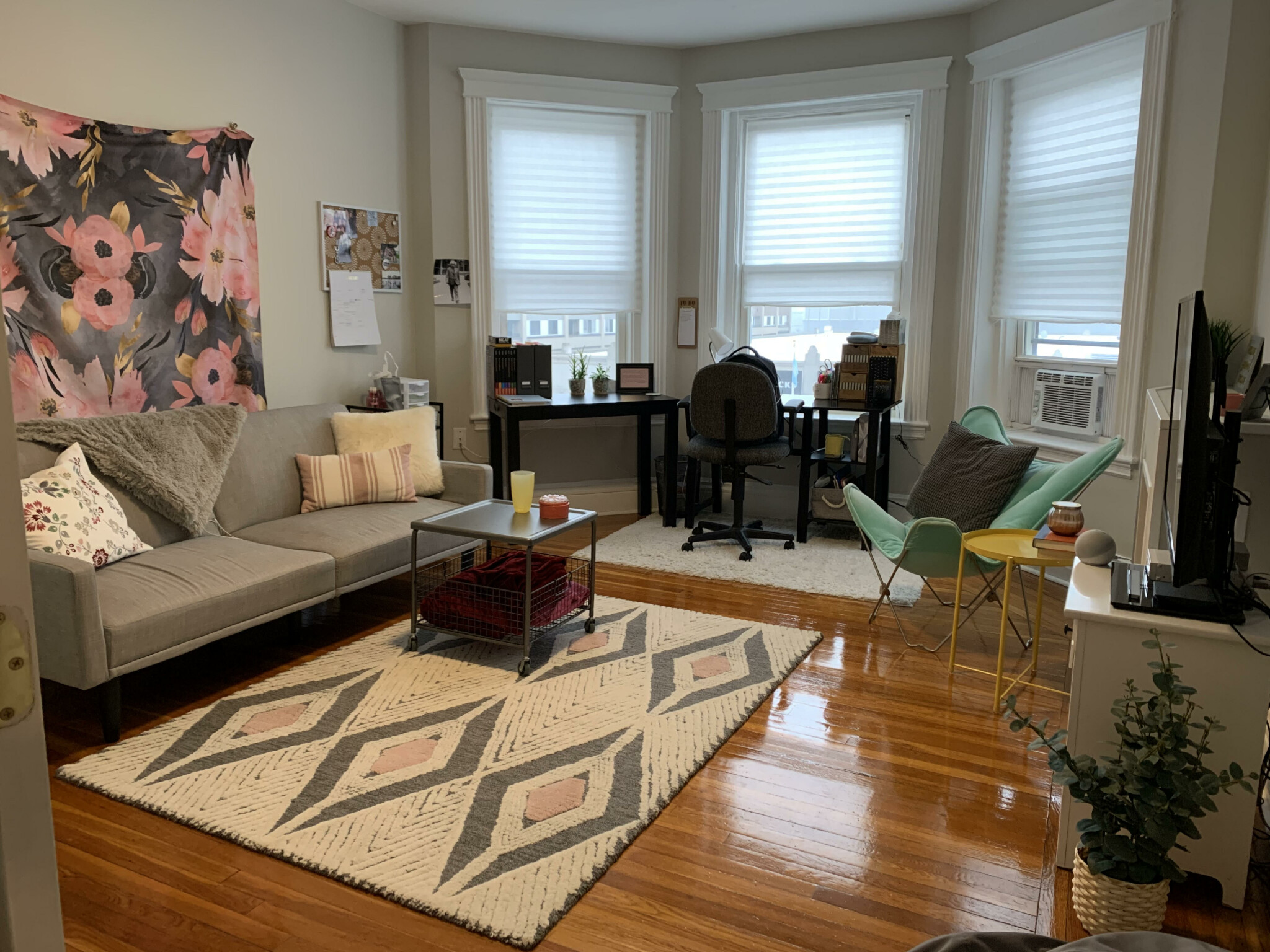 1082 Commonwealth Ave, Allston