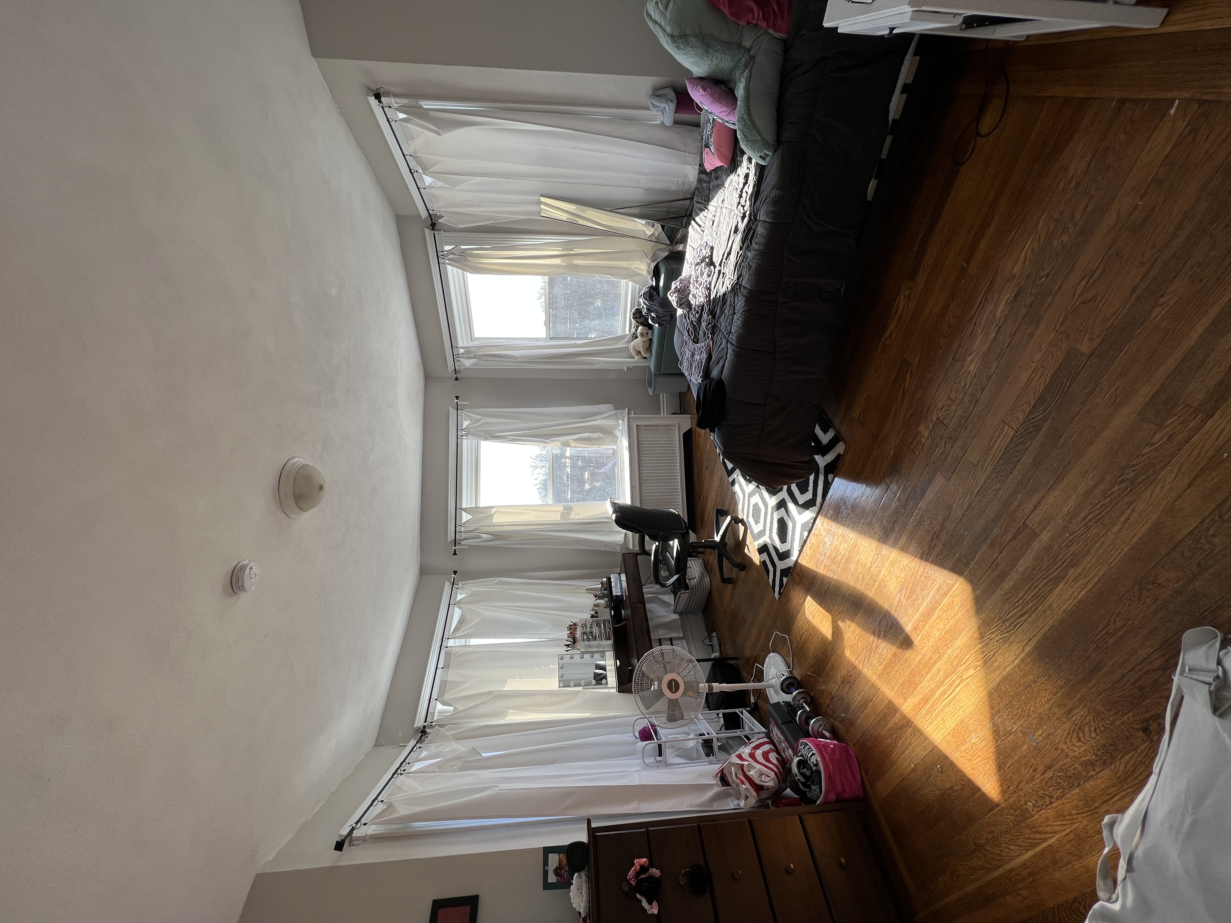 1082 Commonwealth Ave, Allston