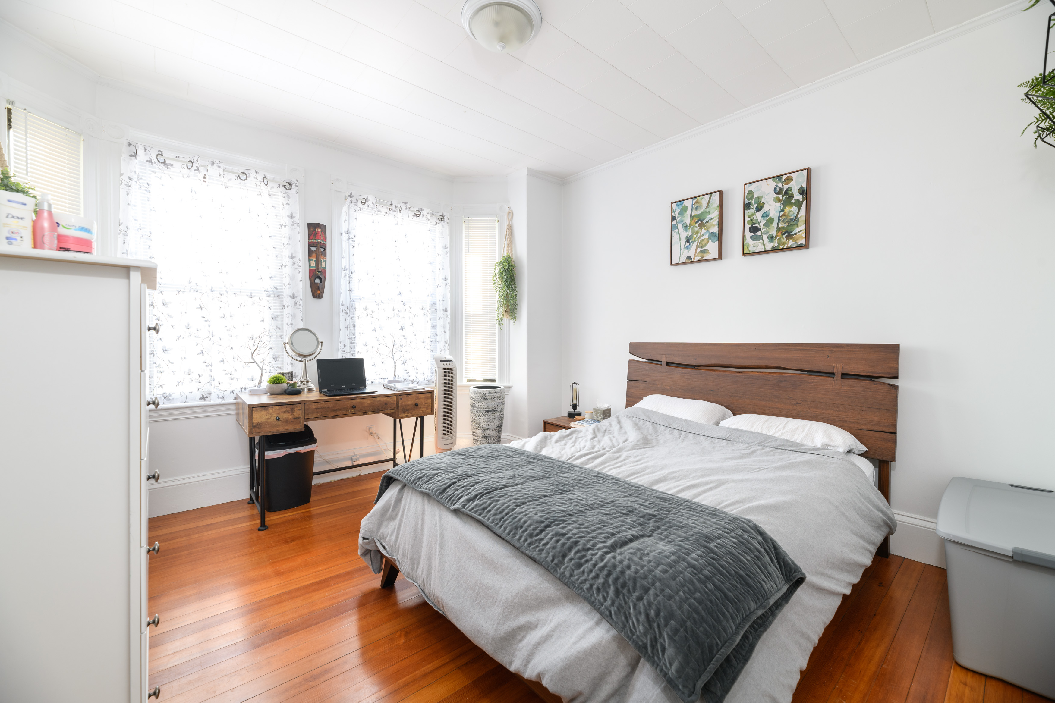 1 bed, 1 bath apartment for rent at 2 Pleasant Ave Unit 2, Ball Square — photo 3 of 10