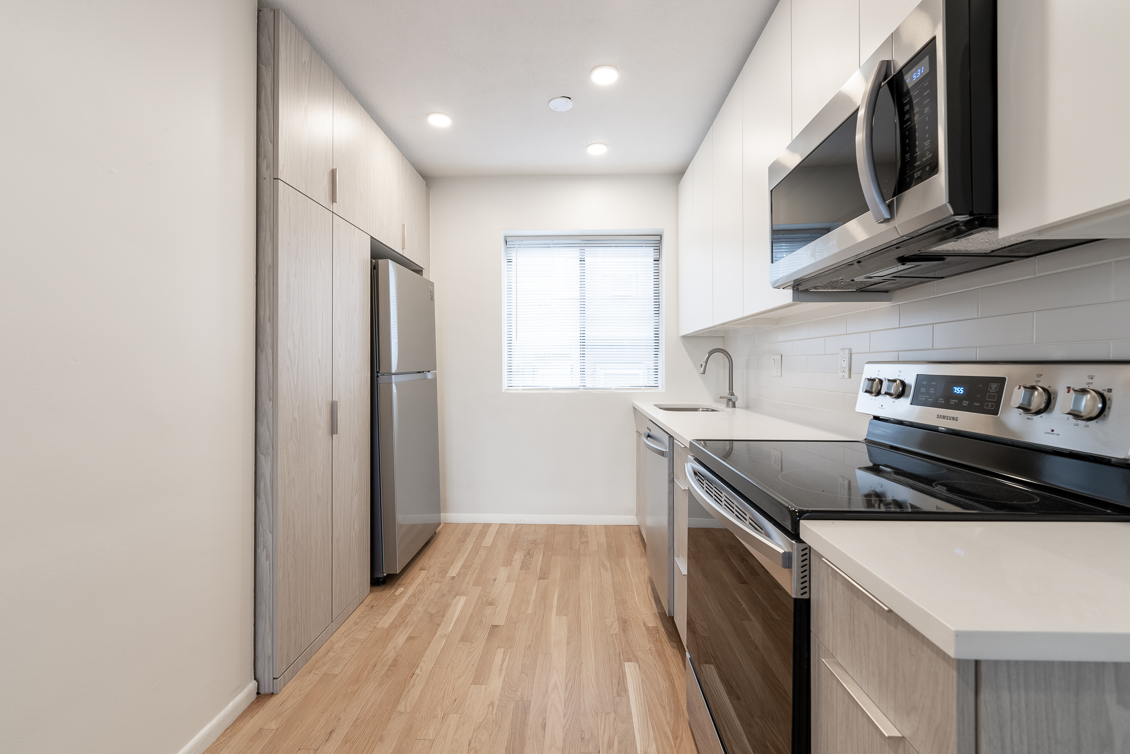 198 Hillside St, Mission Hill