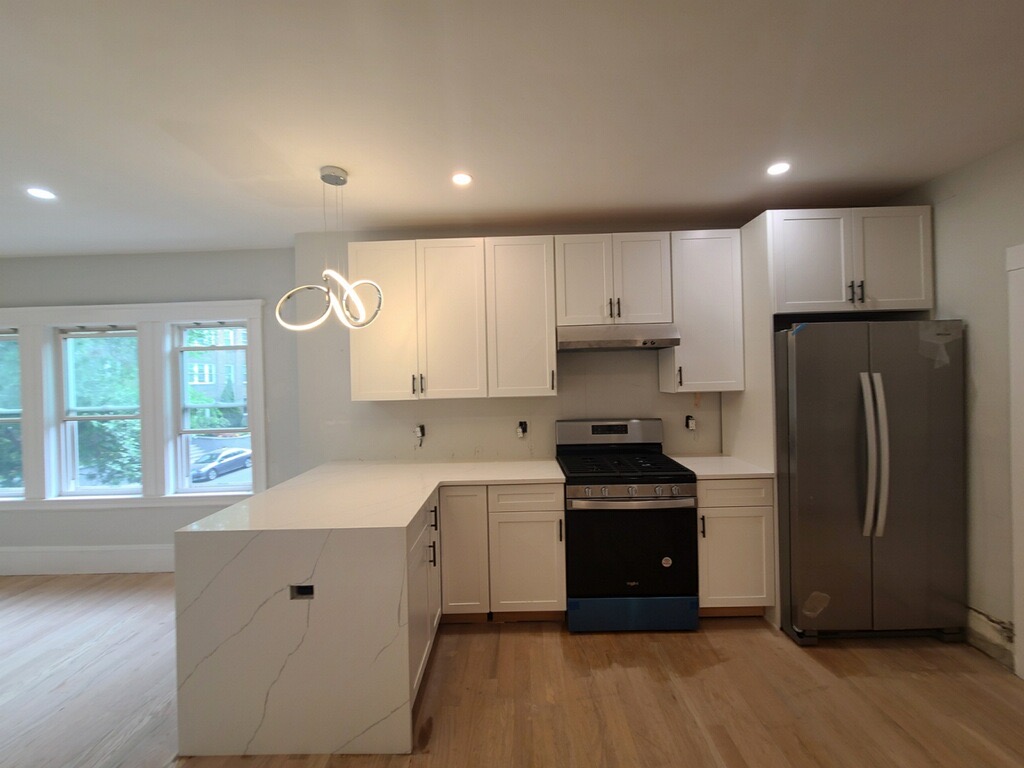 99 Kilsyth Rd, Brighton