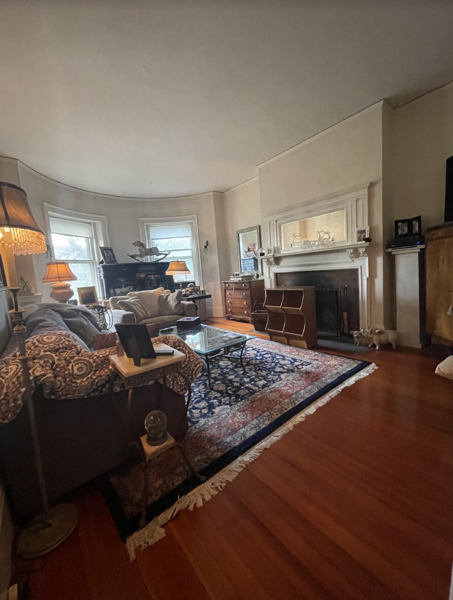 1685 Beacon St, Washington Square