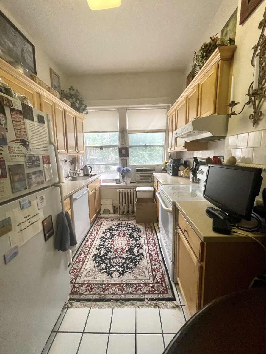 1685 Beacon St, Washington Square