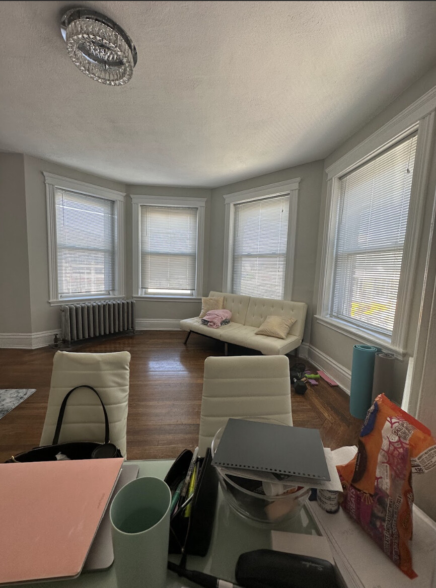 1082 Commonwealth Ave, Allston