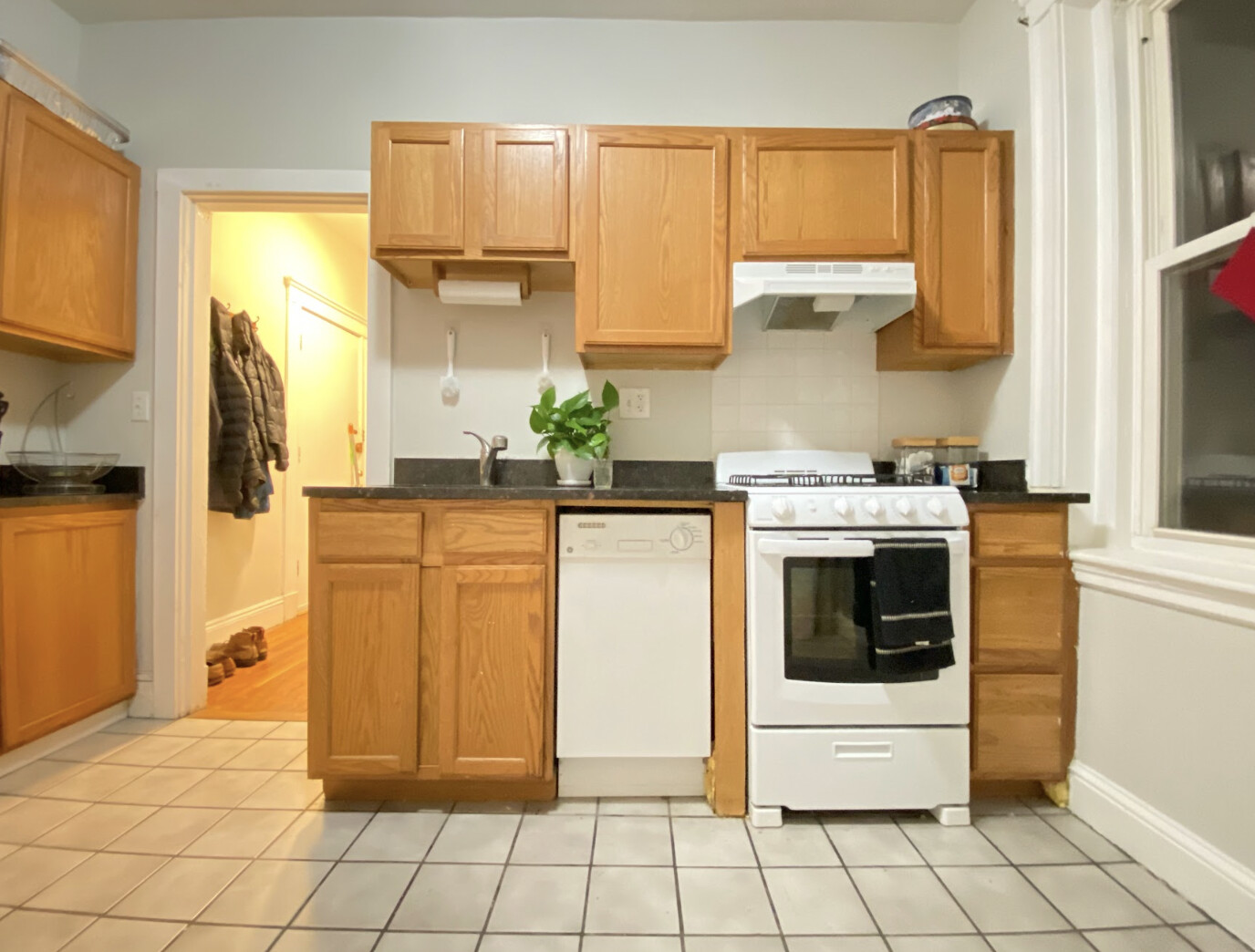 321 Summit Ave, Brighton