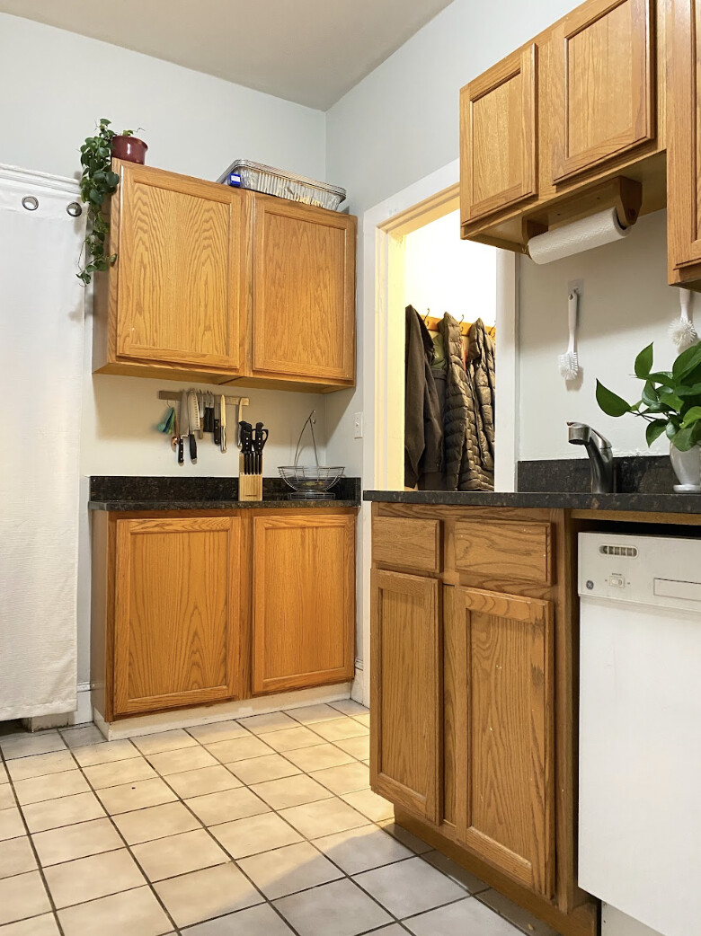 321 Summit Ave, Brighton