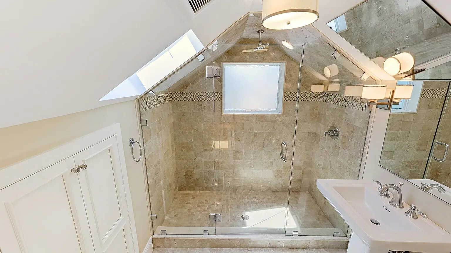 7 Acron Rd, Coolidge Corner