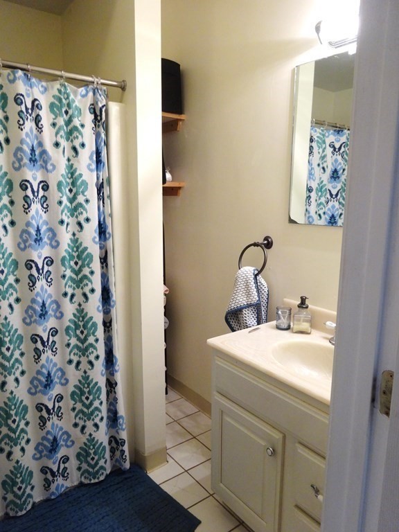 815 4th St, South Boston