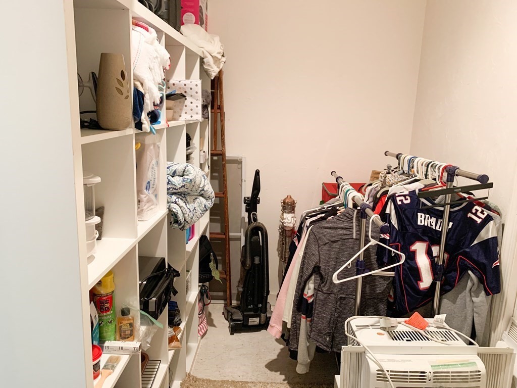 815 4th St, South Boston