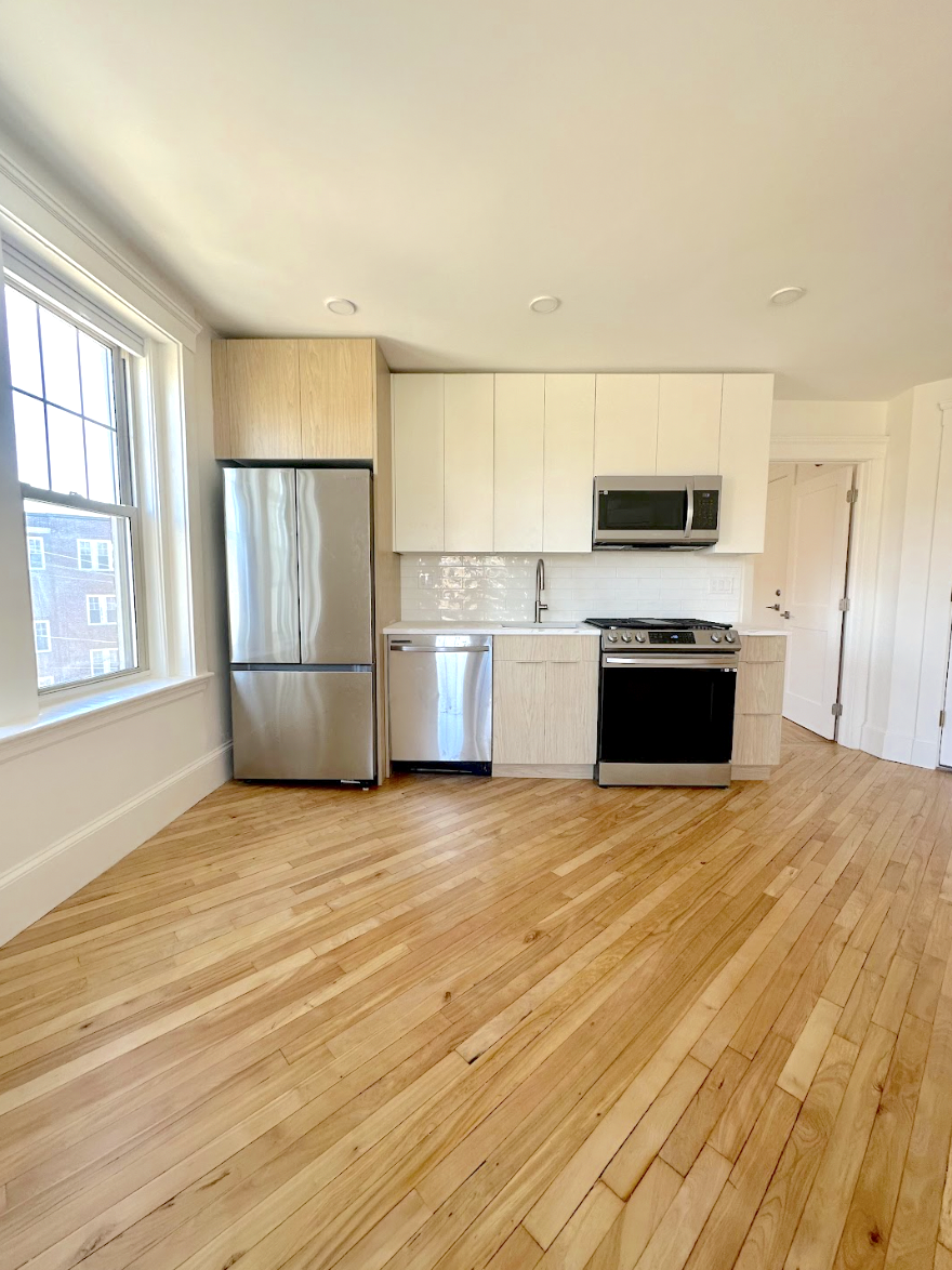 Photos of apartment on Cushing St.,Medford MA 02155
