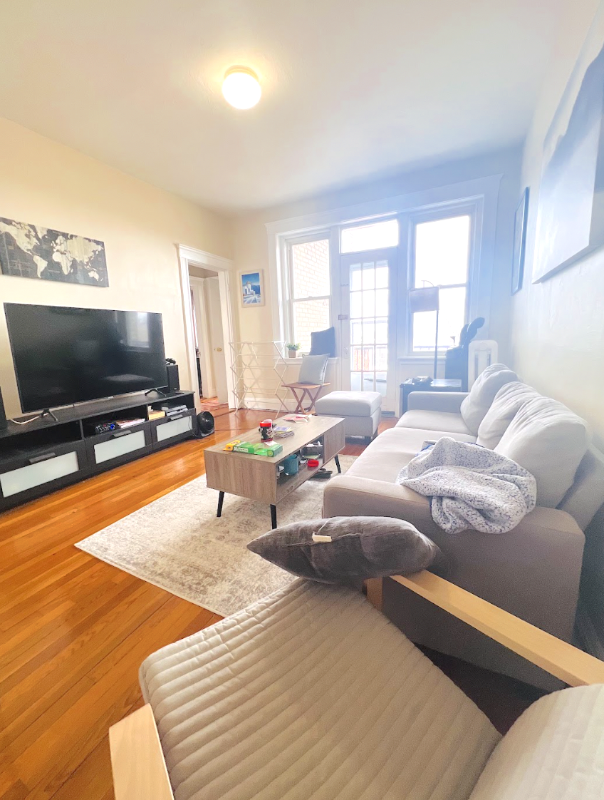 321 Summit Ave, Brighton